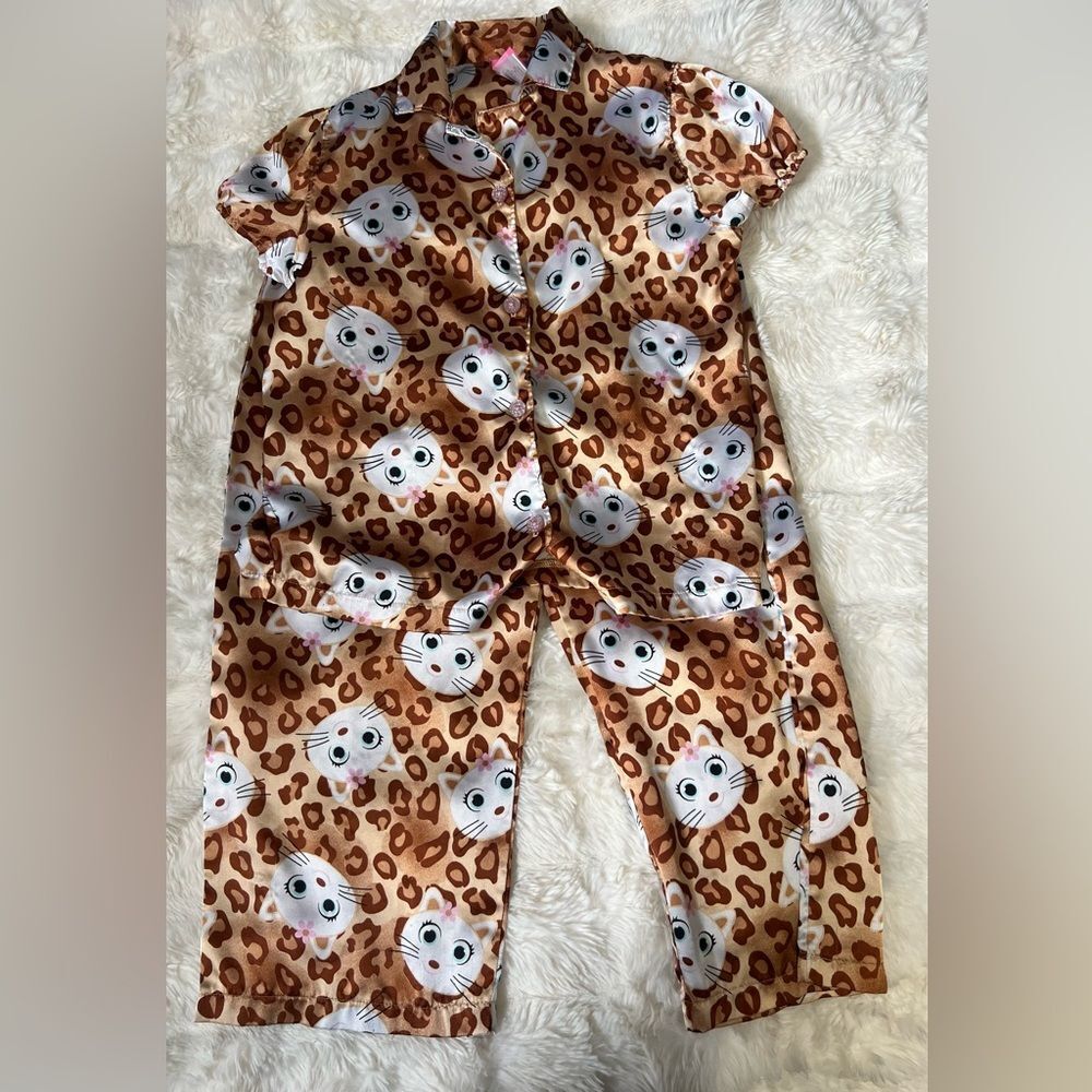 J. Khaki Brown Leopard Print Satin Pajama Set Cat Motif Size L (10-12)